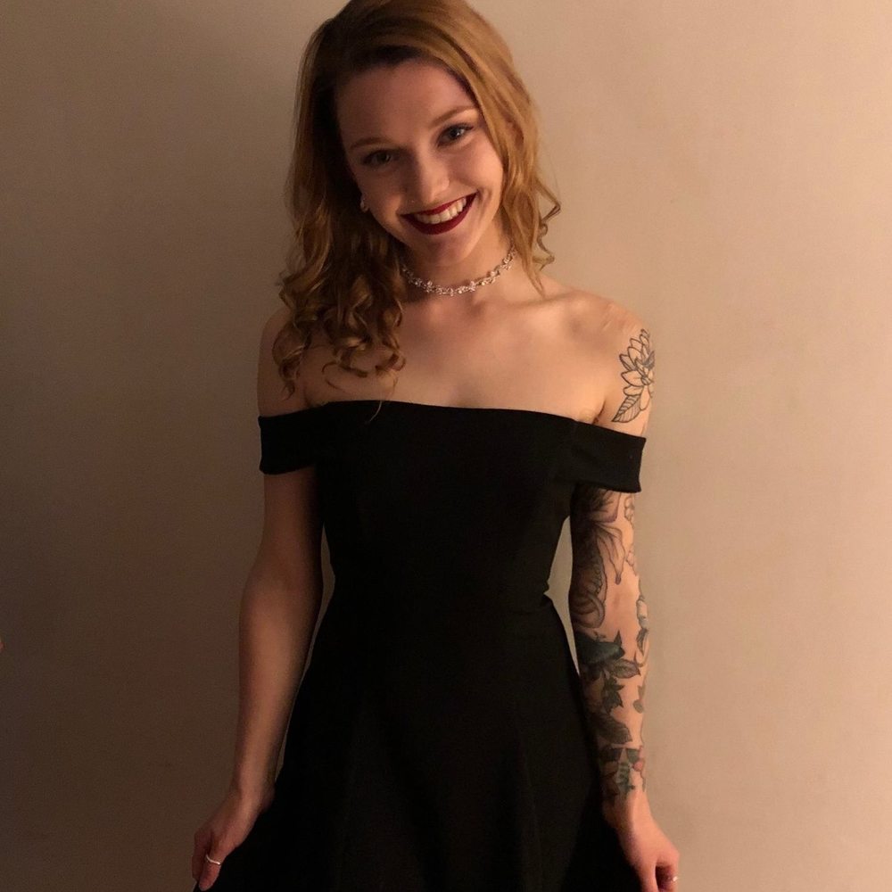 Meet your Posher, Kayla